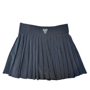 Aritzia TNA Gray Pleated Tennis Mini Skirt Built-In Shorts Sz 2XS Athleisure